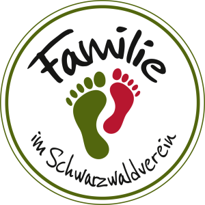 Rundes Logo „Familie im Schwarzwaldverein“ mit grünem und rotem Fußabdruck in der Mitte. Oben steht in fetter Schrift „Familie“, unten „im Schwarzwaldverein“.