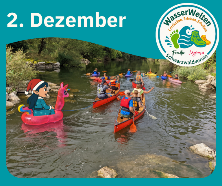 Eine Weihnachtselfe paddelt in einem Alpaka-Schlauchboot hinter Kanut*innen.